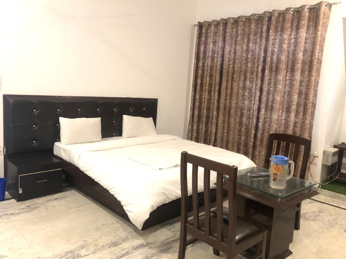 Hotel Shivanta Residency Rishīkesh Esterno foto