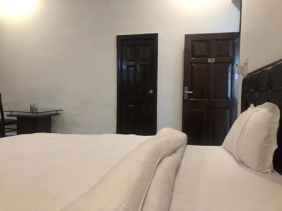 Hotel Shivanta Residency Rishīkesh Esterno foto